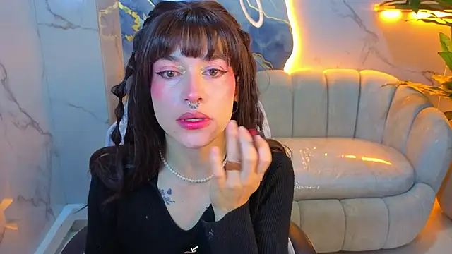 Lily Tx online show from 06.27.26