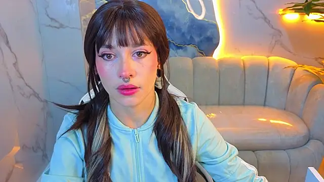 Lily Tx online show from 06.30.26