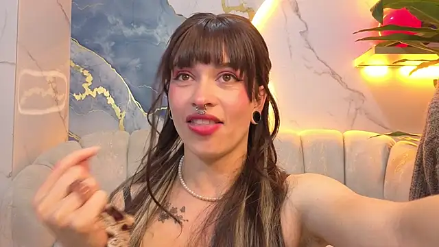 Lily Tx online show from 07.06.26