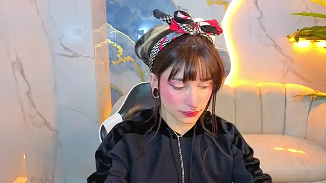 Lily Tx online show from 07.15.26