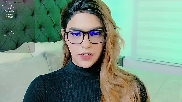 Scarlethvhonparker online show from 02.28.26