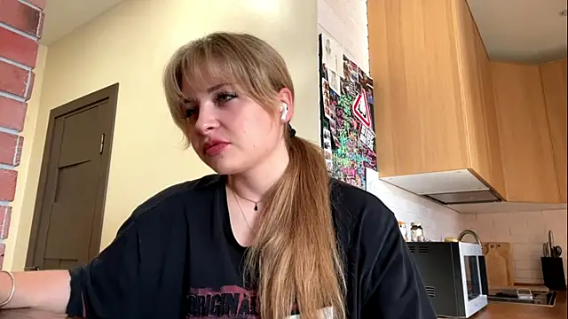 KelleeRodriguel online show from 06.15.26