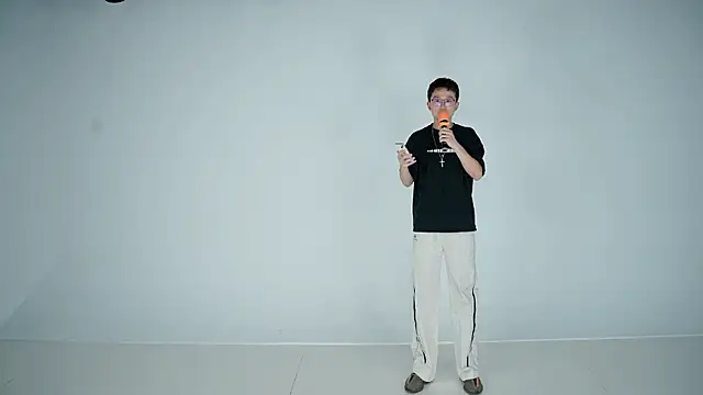 You-first-love online show from 07.22.26