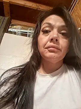 Bossladyaugust online show from 06.15.26