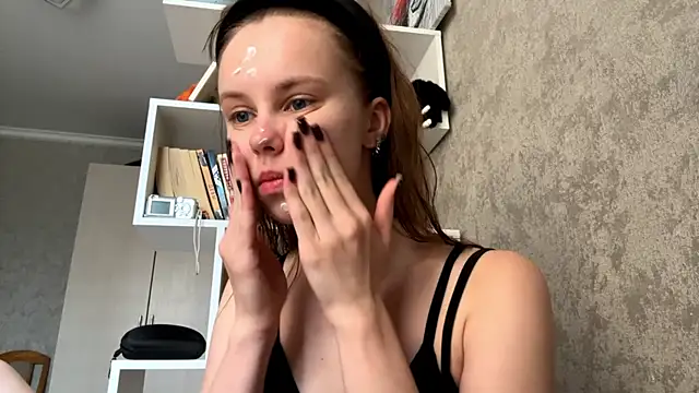 Mollybeans online show from 06.29.26