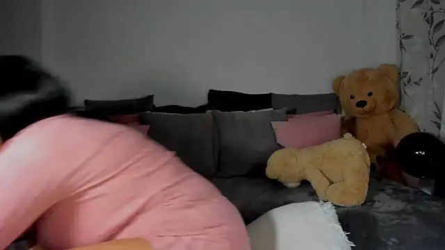 NicolePasqualott online show from 02.26.25