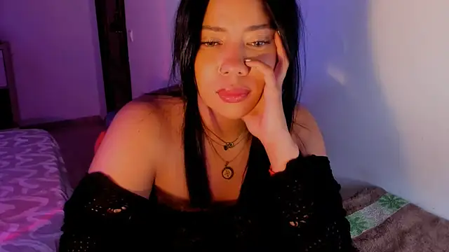 NicolePasqualott online show from 06.19.26
