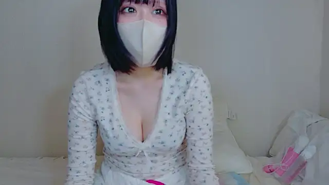 Snapshot of noeru_hi chatting on 08.08.26 noeru hi online show from 08.08.26