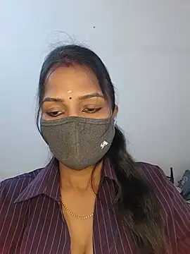 YALINITWO7 TAMIL online show from 06.23.26