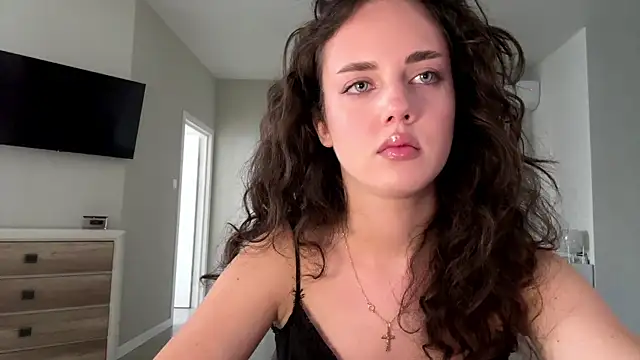 A Milly online show from 07.25.26