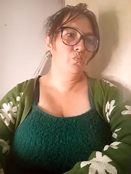  Saraqueen-- online show from 07.23.26