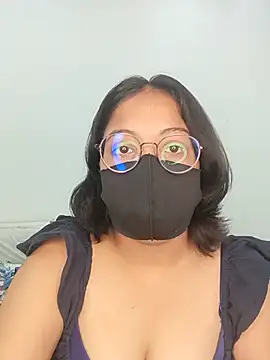 Snapshot of hottydisha chatting on 07.23.26 hottydisha online show from 07.23.26