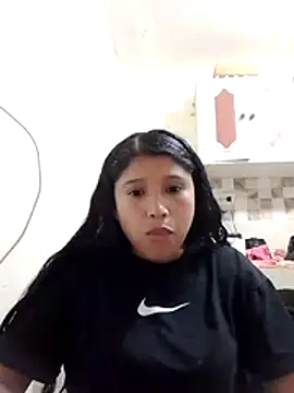 Snapshot of Nati_linda chatting on 06.25.26 Nati linda online show from 06.25.26