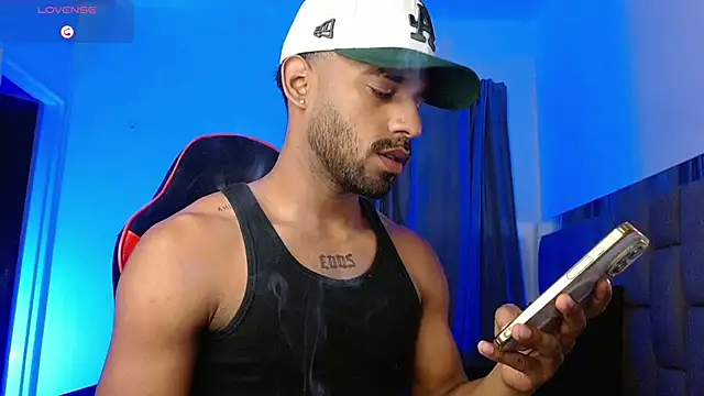 Snapshot of Damiano_walker chatting on 07.17.26 Damiano walker online show from 07.17.26