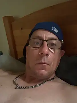 Snapshot of Dicklegend2245 chatting on 06.22.26 Dicklegend2245 online show from 06.22.26