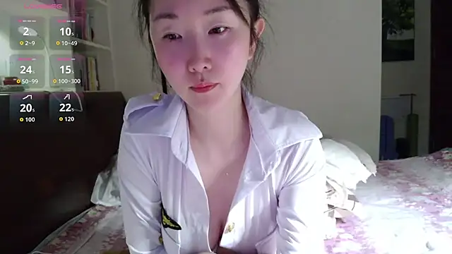 Snapshot of Daisy-B3 chatting on 07.04.26 Daisy-B3 online show from 07.04.26