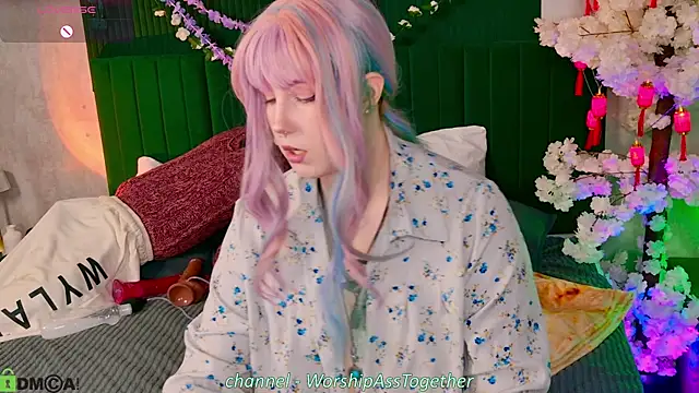 Snapshot of Candy-yeah chatting on 06.27.26 Candy-yeah online show from 06.27.26