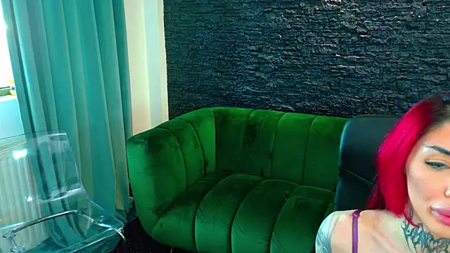 CassyFoxyy online show from 07.12.26