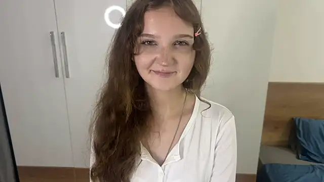 Ela Wish online show from 07.03.26