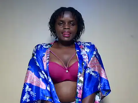 Snapshot of Flattummy chatting on 08.08.26 Flattummy online show from 08.08.26