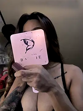 xServiceDollx online show from 02.10.26