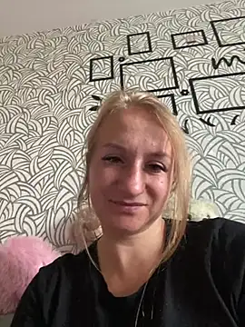 Emilia ki online show from 07.20.26
