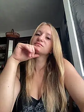Emilia ki online show from 08.04.26
