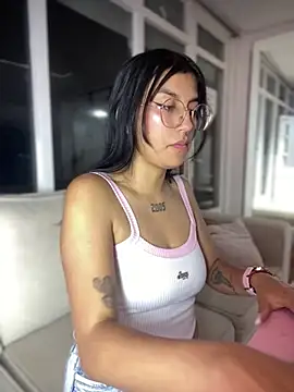 GabyLopez Pink online show from 06.24.26