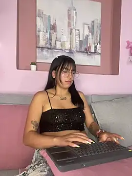 GabyLopez Pink online show from 07.07.26