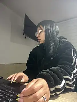 GabyLopez Pink online show from 07.31.26