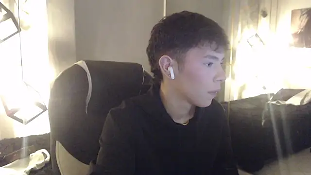 Snapshot of ash_ka chatting on 06.26.26 ash ka online show from 06.26.26