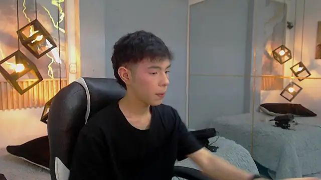 Snapshot of ash_ka chatting on 07.21.26 ash ka online show from 07.21.26
