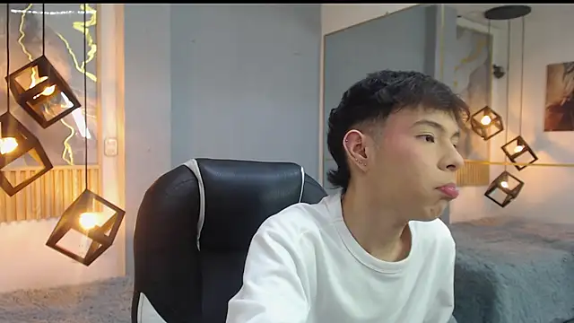 Snapshot of ash_ka chatting on 08.03.26 ash ka online show from 08.03.26