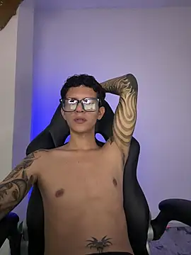 tylerrnova online show from 06.22.26