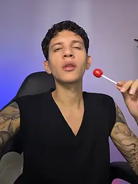 tylerrnova online show from 06.25.26