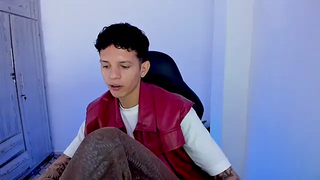 tylerrnova online show from 07.12.26