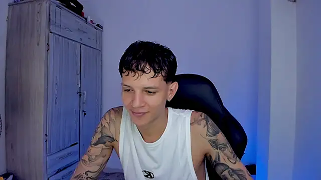 tylerrnova online show from 08.01.26