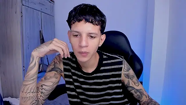 tylerrnova online show from 08.03.26