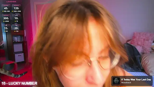 Snapshot of ms_allison__ chatting on 06.19.26 ms allison online show from 06.19.26