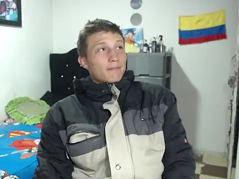 Snapshot of Stiiveen777 chatting on 07.23.26 Stiiveen777 online show from 07.23.26