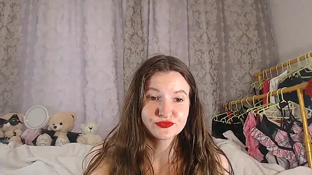 ChloeBrooklyn online show from 07.10.26