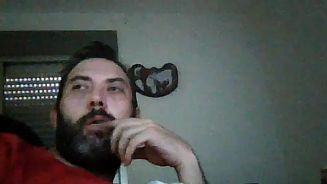Snapshot of SirFrankonde chatting on 06.25.26 SirFrankonde online show from 06.25.26