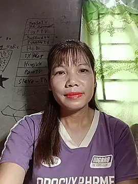 Snapshot of Gee_hot chatting on 07.23.26 Gee hot online show from 07.23.26