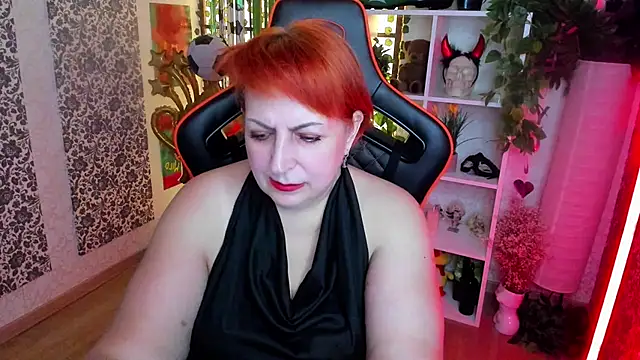 Joana Woods online show from 07.09.26