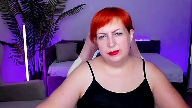 Joana Woods online show from 07.23.26