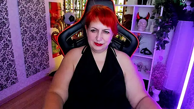 Joana Woods online show from 07.25.26