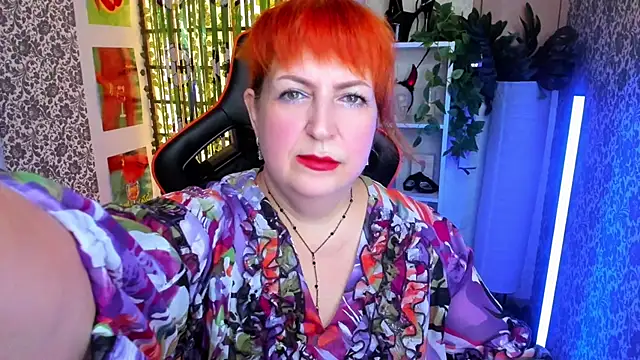 Joana Woods online show from 07.30.26