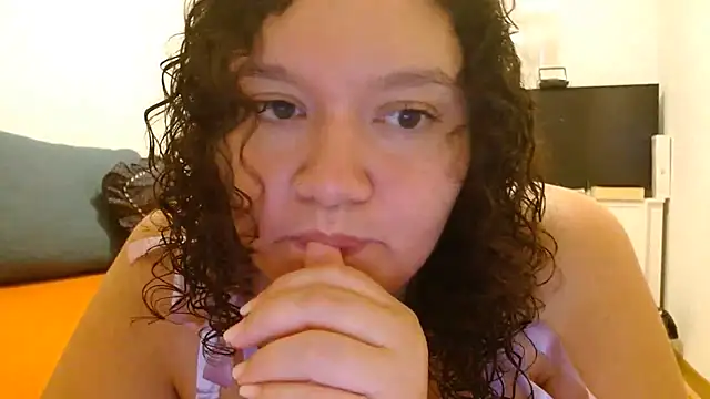 HeidiSanabria online show from 07.18.26