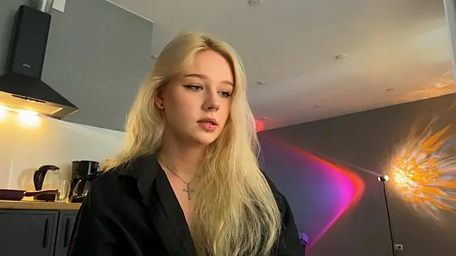 MichelleMargiela online show from 08.07.26