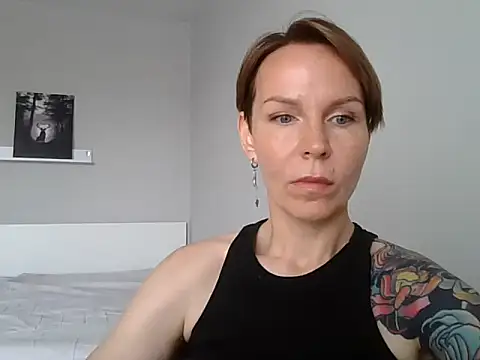 Celoria online show from 06.25.26